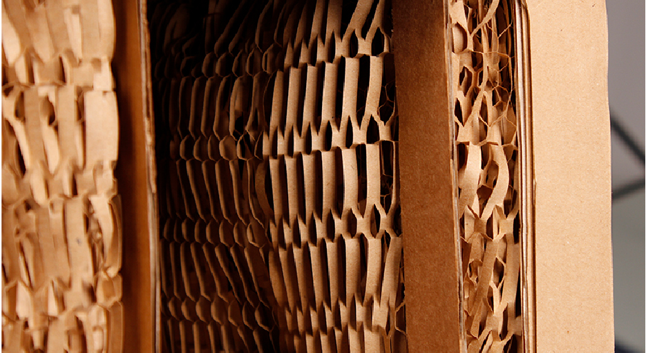 今年会油雾纸盒过滤器具有多层不规则细密风道，有利于油雾粒子的碰撞捕集。